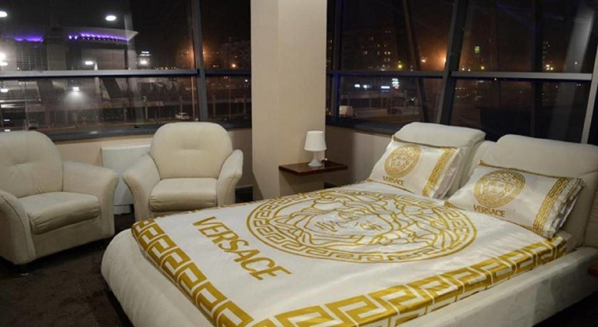 Hotel Metropolitan By Belgrade Arena Екстериор снимка